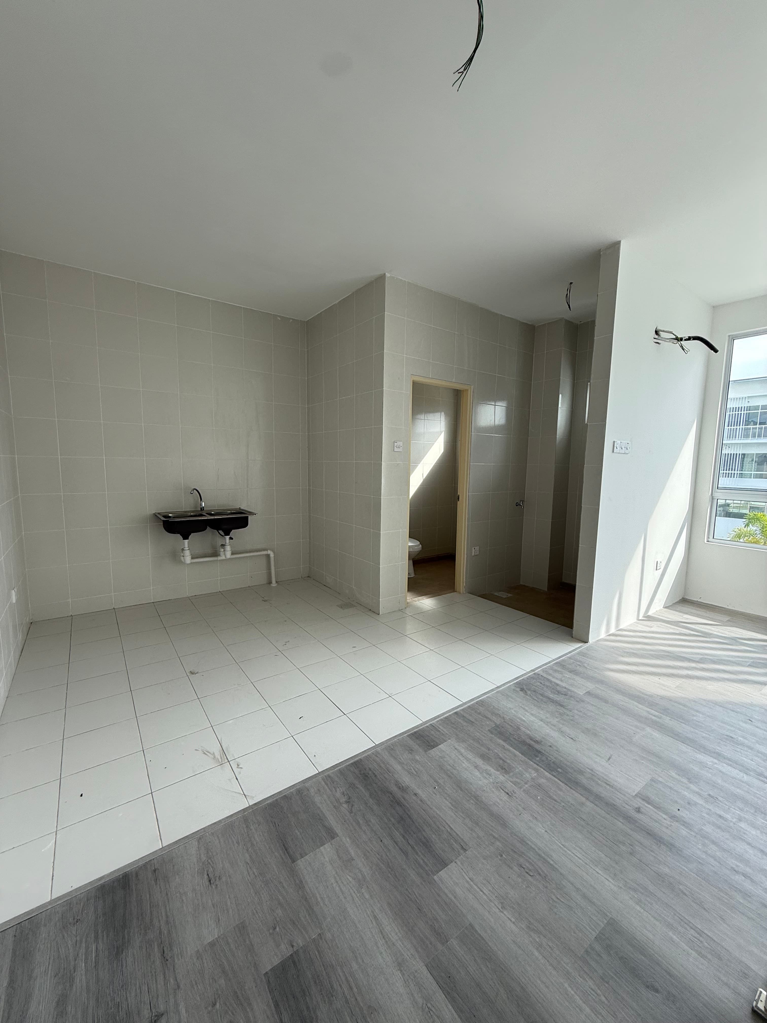 Marq Suites Townhouse Upper Unit — photo 2