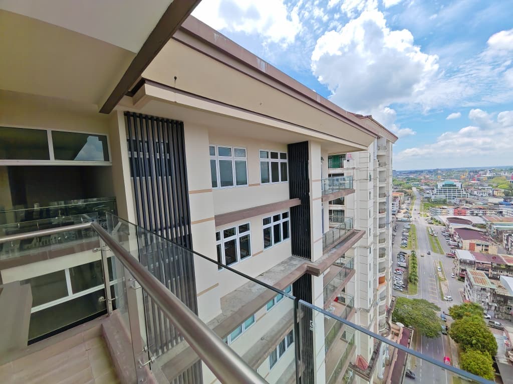 Brand New Limited Studio · Riverine Diamond Condo
